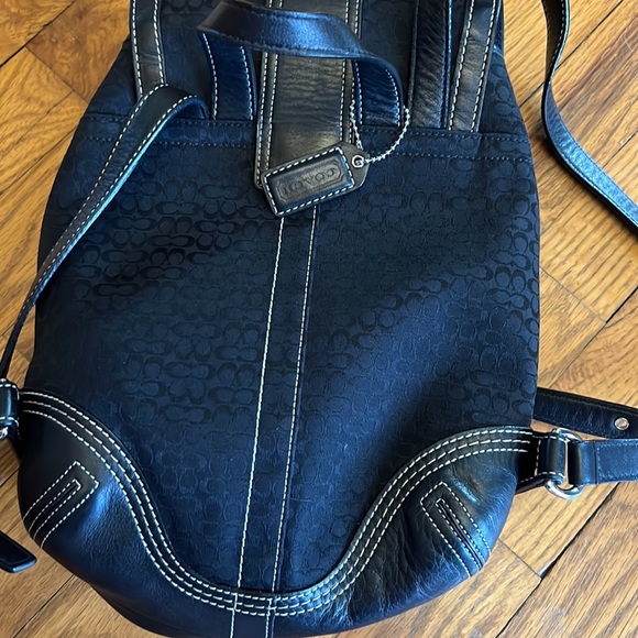 Coach Soho signature Jacquard black leather backpack - Picture 3 of 5